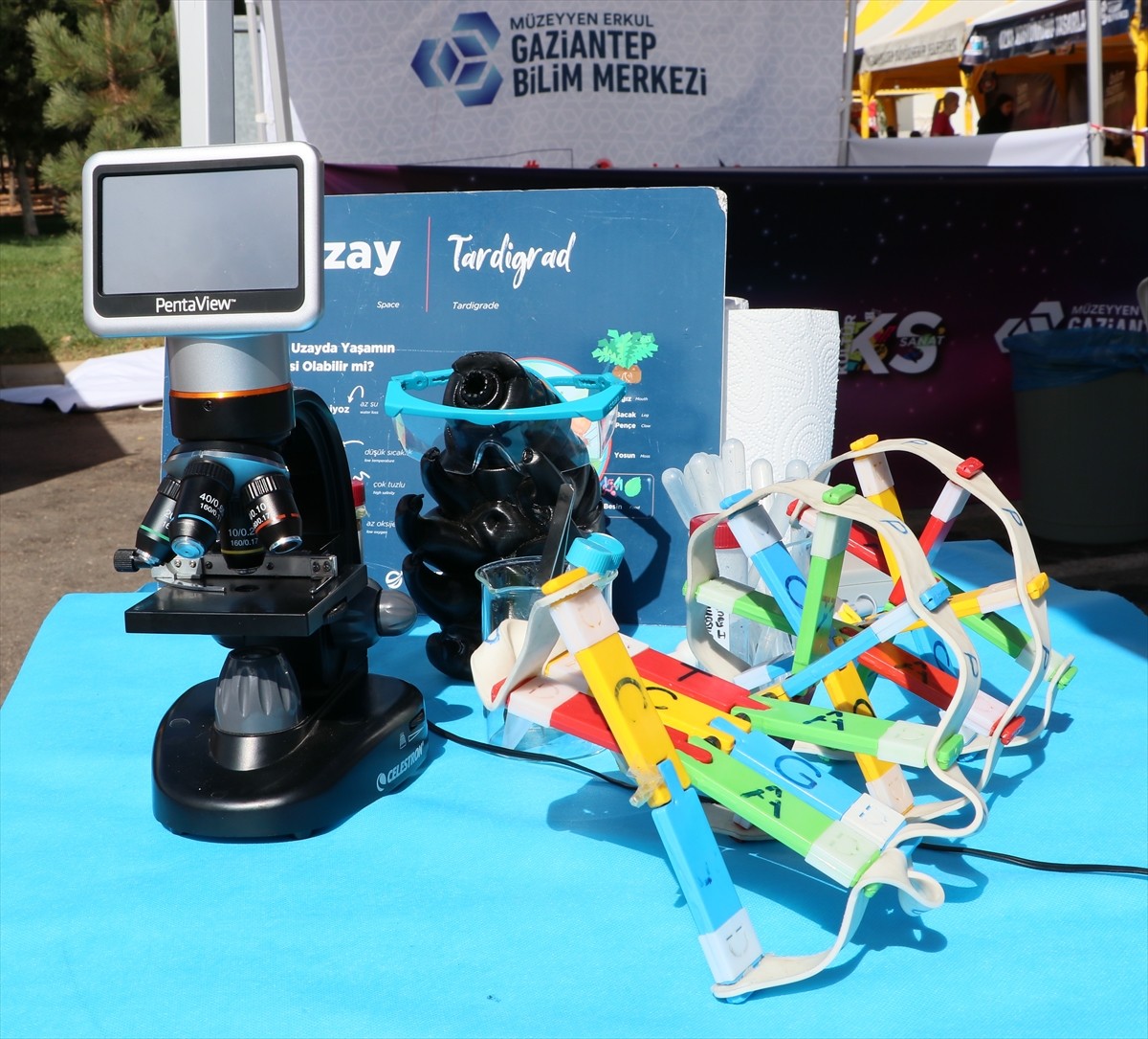 Gaziantep Büyükşehir Belediyesi tarafından düzenlenen "AstroFest Bilim Şenliği"nin açılışı...