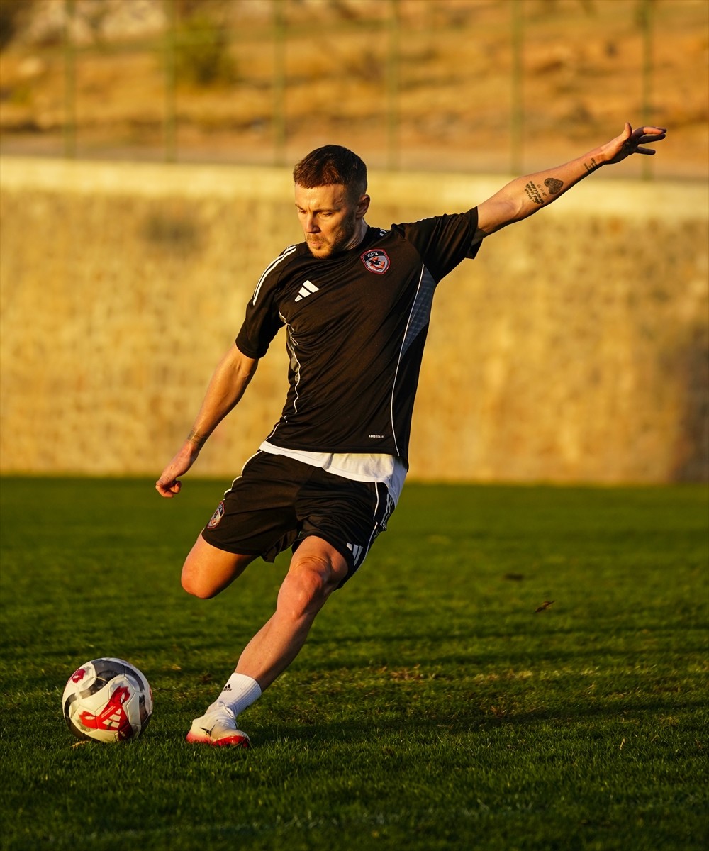 Gaziantep FK, Trendyol Süper Lig'in 9. haftasında 19 Ekim Pazar günü sahasında Hesap.com...