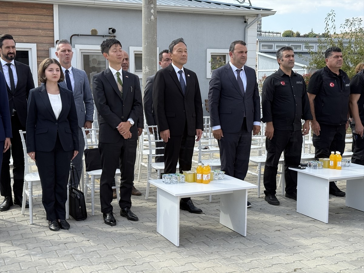 Japonya'nın Ankara Büyükelçiliği tarafından Tekirdağ'ın Süleymanpaşa Belediyesine arama kurtarma...
