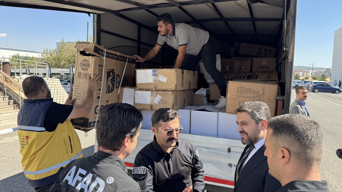 Kahramanmaraş'ta Şahbaz Uluslararası İnsani Yardım ve Arama Kurtarma Derneği tarafından başlatılan...