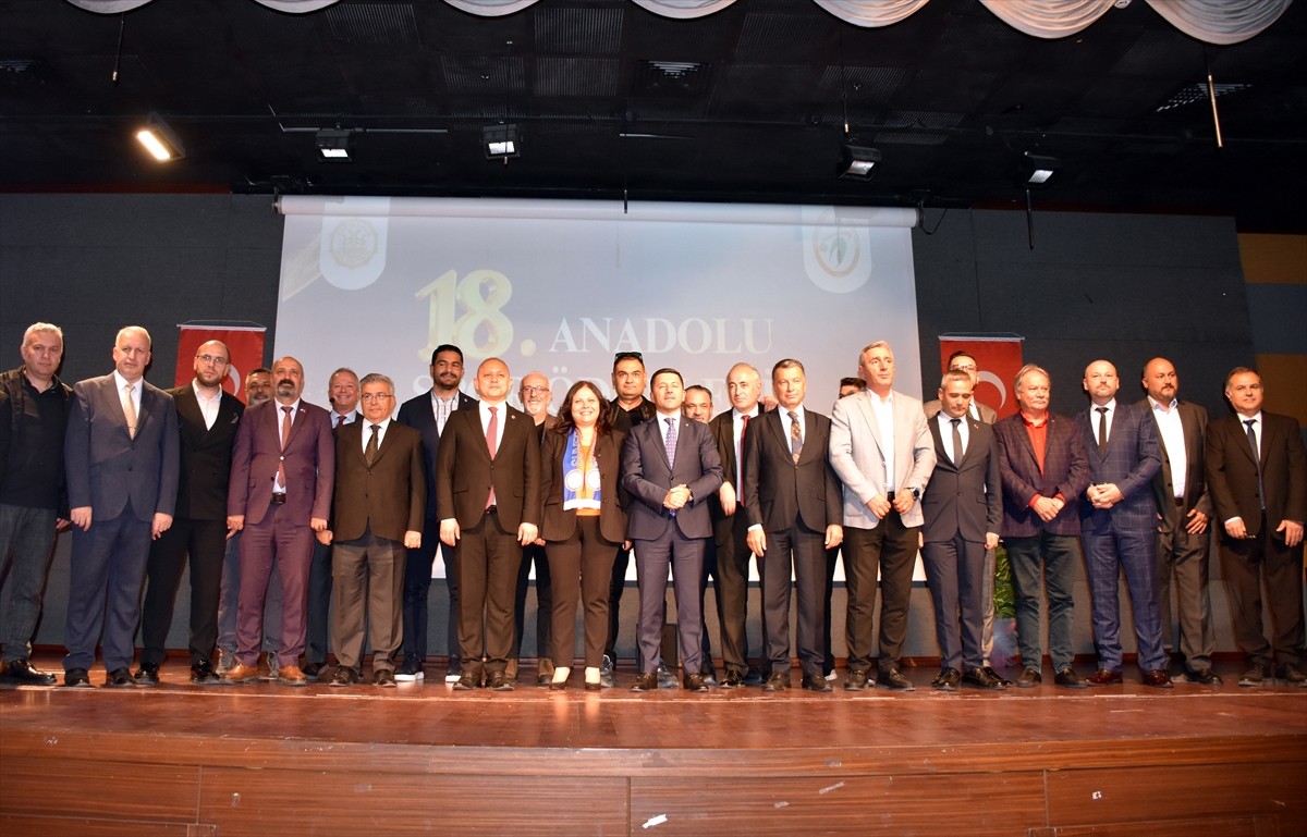 Kırıkkale Belediyesi ve Kırıkkalegücü Spor iş birliğinde düzenlenen "18. Anadolu Spor Ödülleri"...