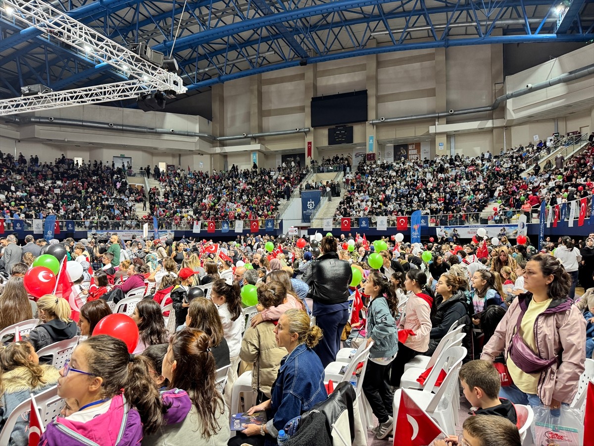 Kocaeli'de, Kocaeli Büyükşehir Belediyesi tarafından Şehit Polis Recep Topaloğlu Spor Salonu'nda...