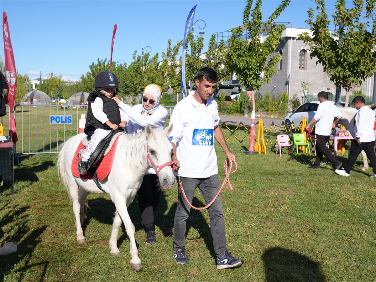 Kültür ve Turizm Bakanlığınca düzenlenen Türkiye Kültür Yolu Festivallerinin 17. durağı, birçok...