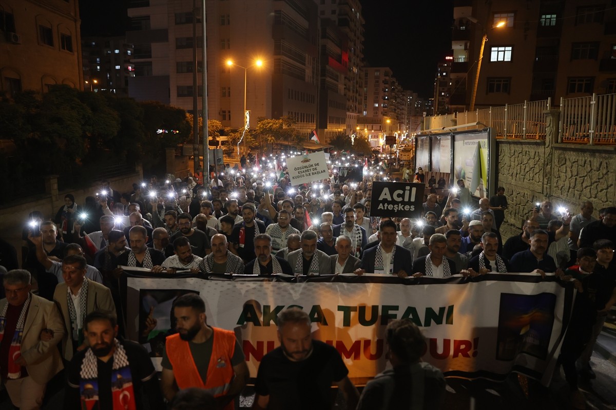 Mardin'de İsrail'in Gazze'ye saldırılarını protesto etmek ve Küresel Sumud Filosu'na destek vermek...