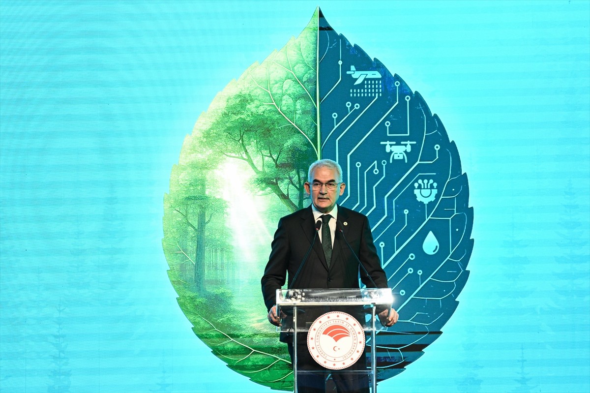 Orman Genel Müdürü Bekir Karacabey, Anadolu Ajansının (AA) global iletişim ortağı olduğu, İstanbul...