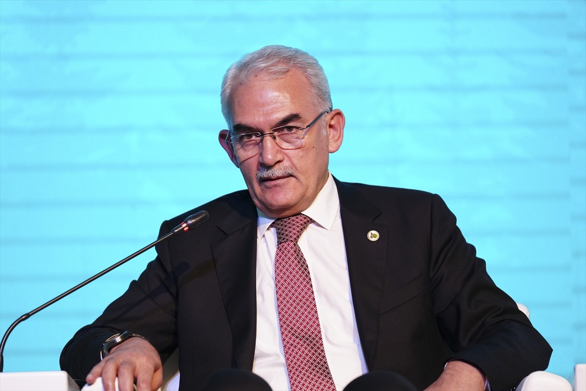 Orman Genel Müdürü Karacabey, Anadolu Ajansının (AA) Global İletişim Ortağı olduğu İstanbul Orman...