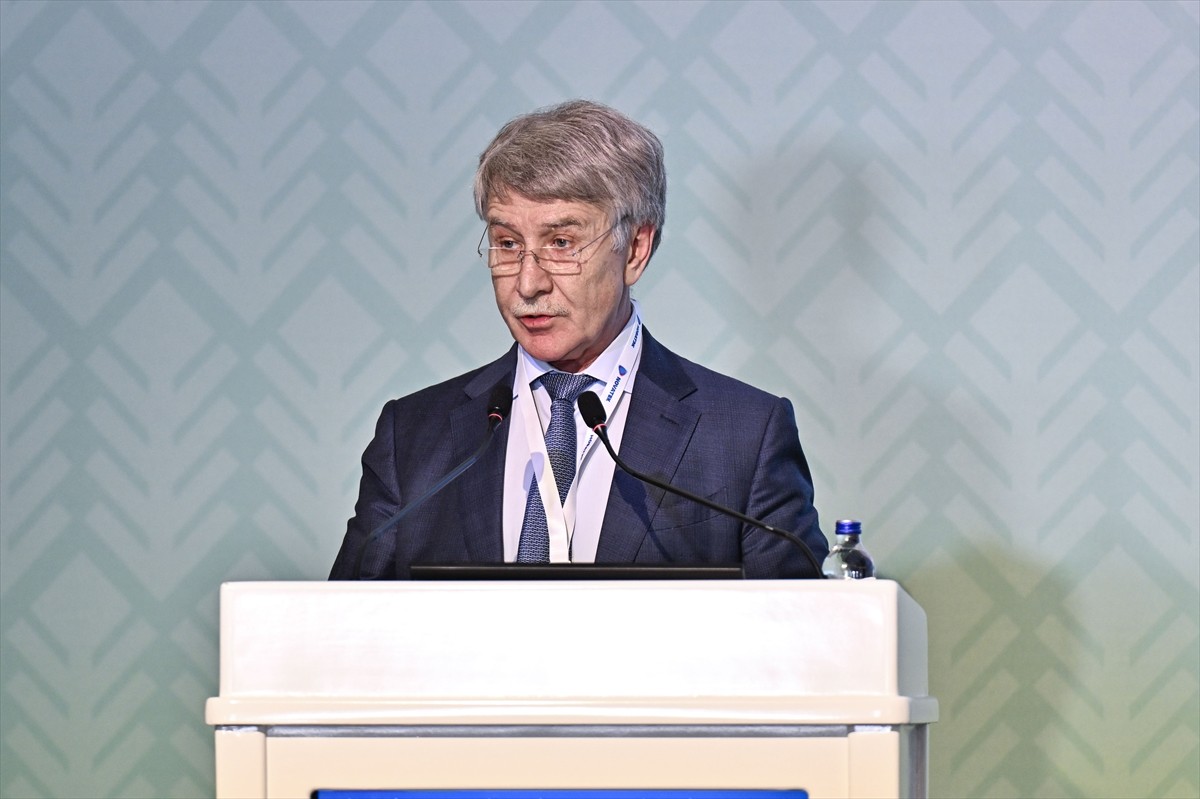 Rusya’nın en büyük özel doğal gaz şirketi Novatek’in Başkanı Leonid Mihelson, Çırağan Sarayı'nda...