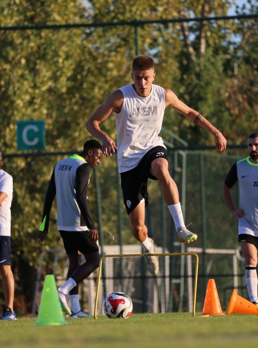 Serikspor, Trendyol 1. Lig'in 10. haftasında Amed Sportif Faaliyetler'i konuk edeceği maçın...