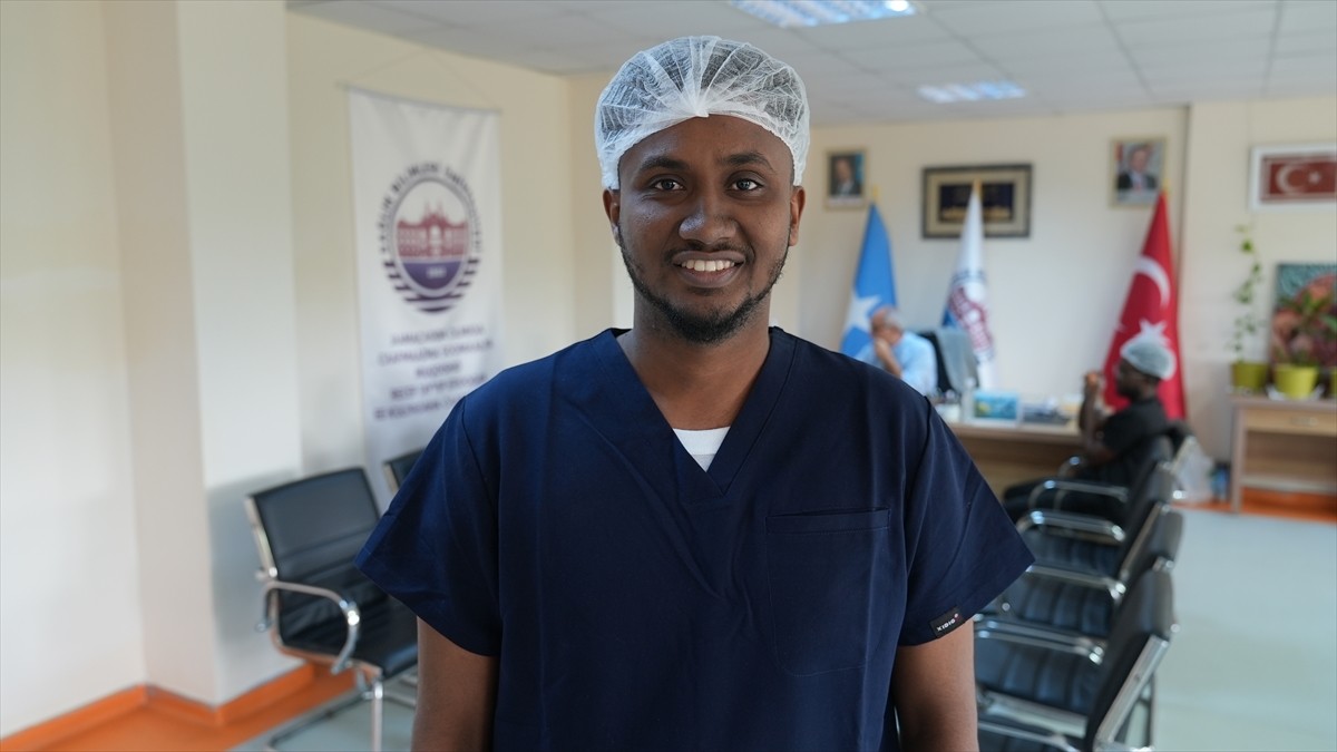Somali Mogadişu Recep Tayyip Erdoğan Sağlık Bilimleri Fakültesi, ülkenin her yerinde görev alan...