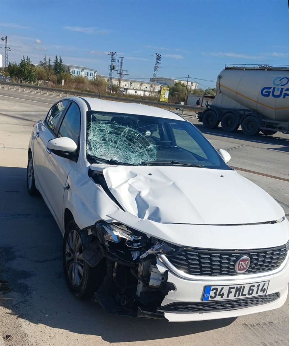 Tekirdağ'ın Saray ilçesinde otomobilin çarptığı kadın hayatını kaybetti.