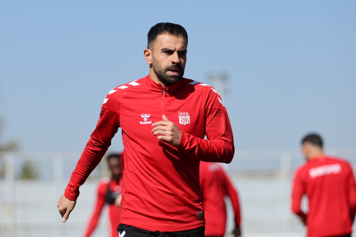 Trendyol 1. Lig'in 10. haftasında deplasmanda Emre Gökdemir İnşaat Ankara Keçiörengücü ile...