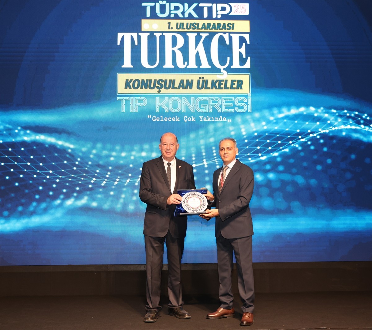 Türk dünyasındaki tıp ve sağlık alanındaki akademisyenleri bir araya getirmeyi hedefleyen 1....