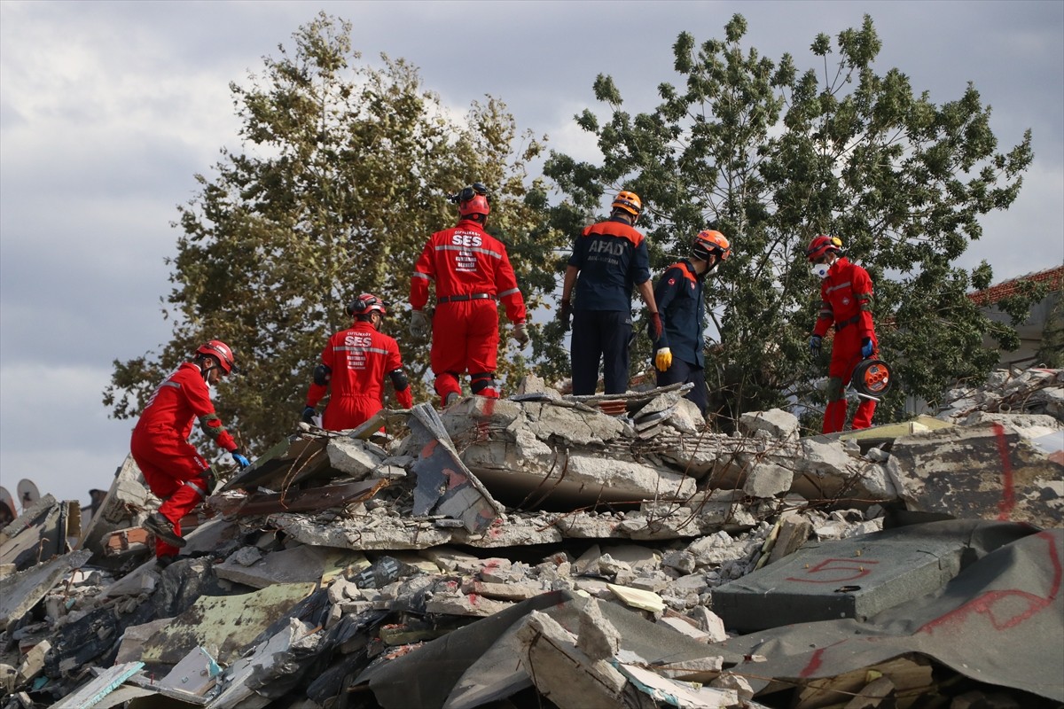 Türkiye Afet Müdahale Planı (TAMP) kapsamında Yalova'da, 24 saatlik büyük ölçekli bir deprem...