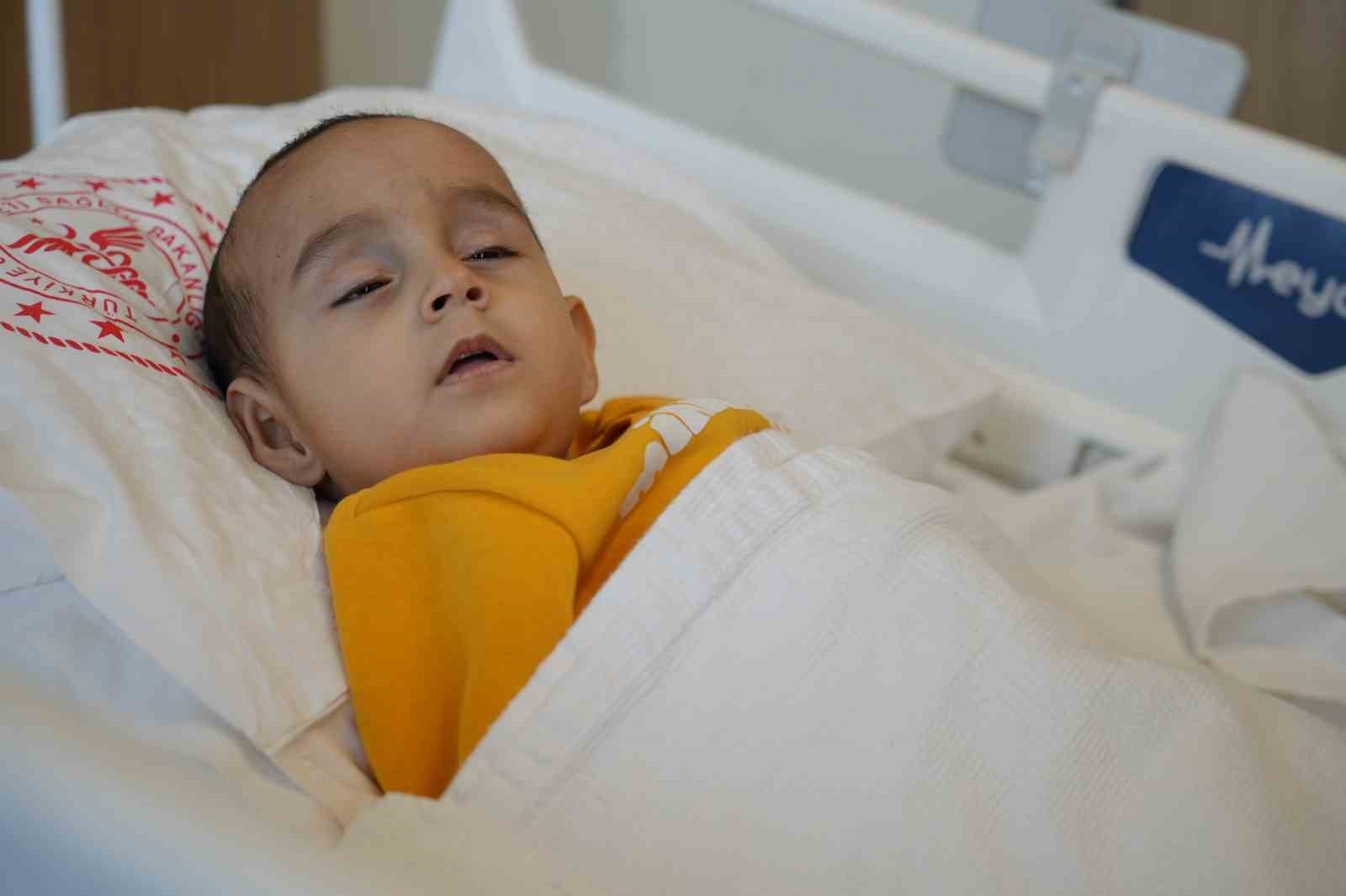 14 AYLIK HAMZA TUĞRA İLK KEZ DUYDU