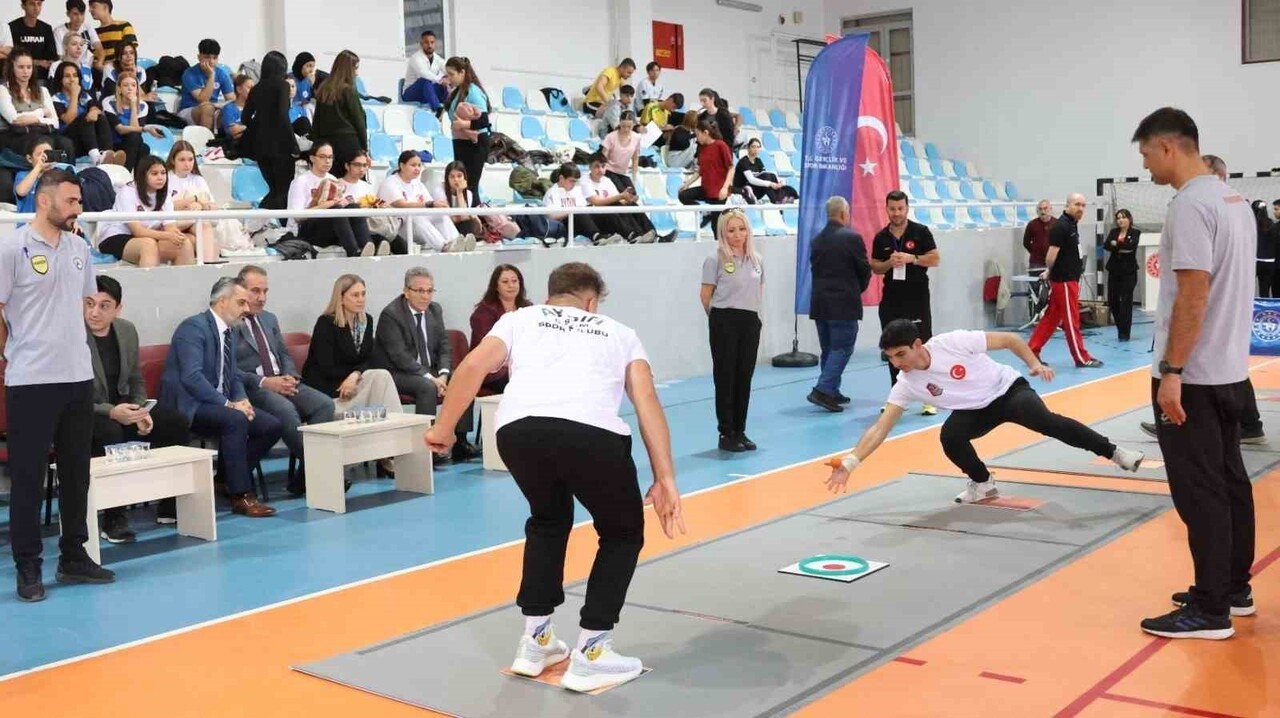 2. HEMSBALL TÜRKİYE ŞAMPİYONASI 30 TAKIM VE 140 SPORCUNUN KATILIMIYLA AYDIN’IN EV SAHİPLİĞİNDE...