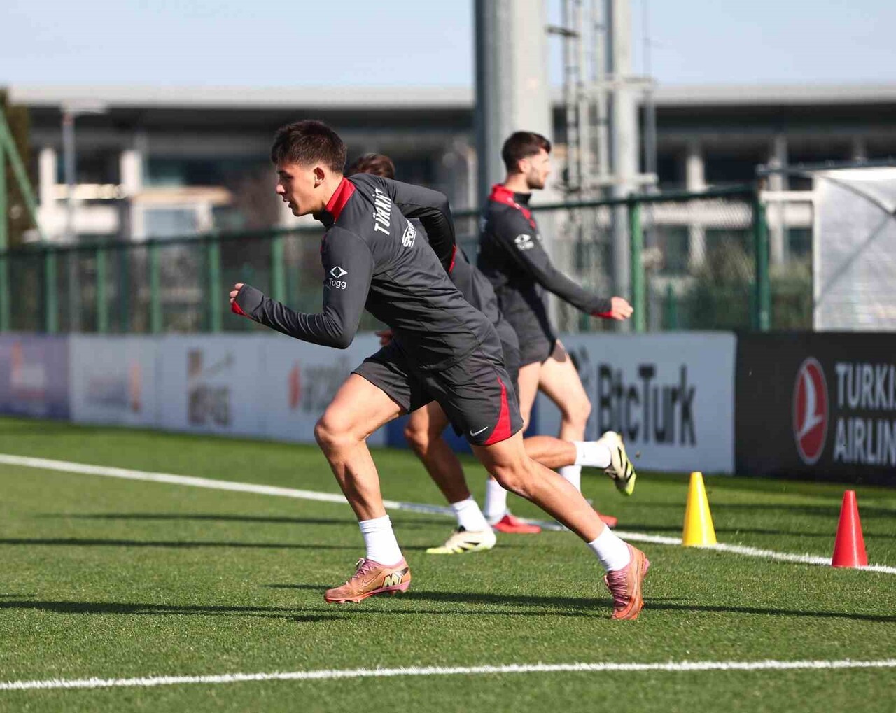 2026 FIFA DÜNYA KUPASI ELEMELERİ E GRUBU'NDAKİ SON MAÇINI YARIN DEPLASMANDA İSPANYA İLE OYNAYACAK...