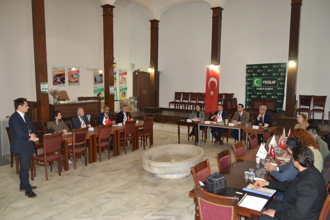 ADALET BAKANLIĞI İLE TÜRKİYE YEŞİLAY CEMİYETİ ARASINDA İMZALANAN 'BAĞIMLILIKLA MÜCADELE ALANINDA...