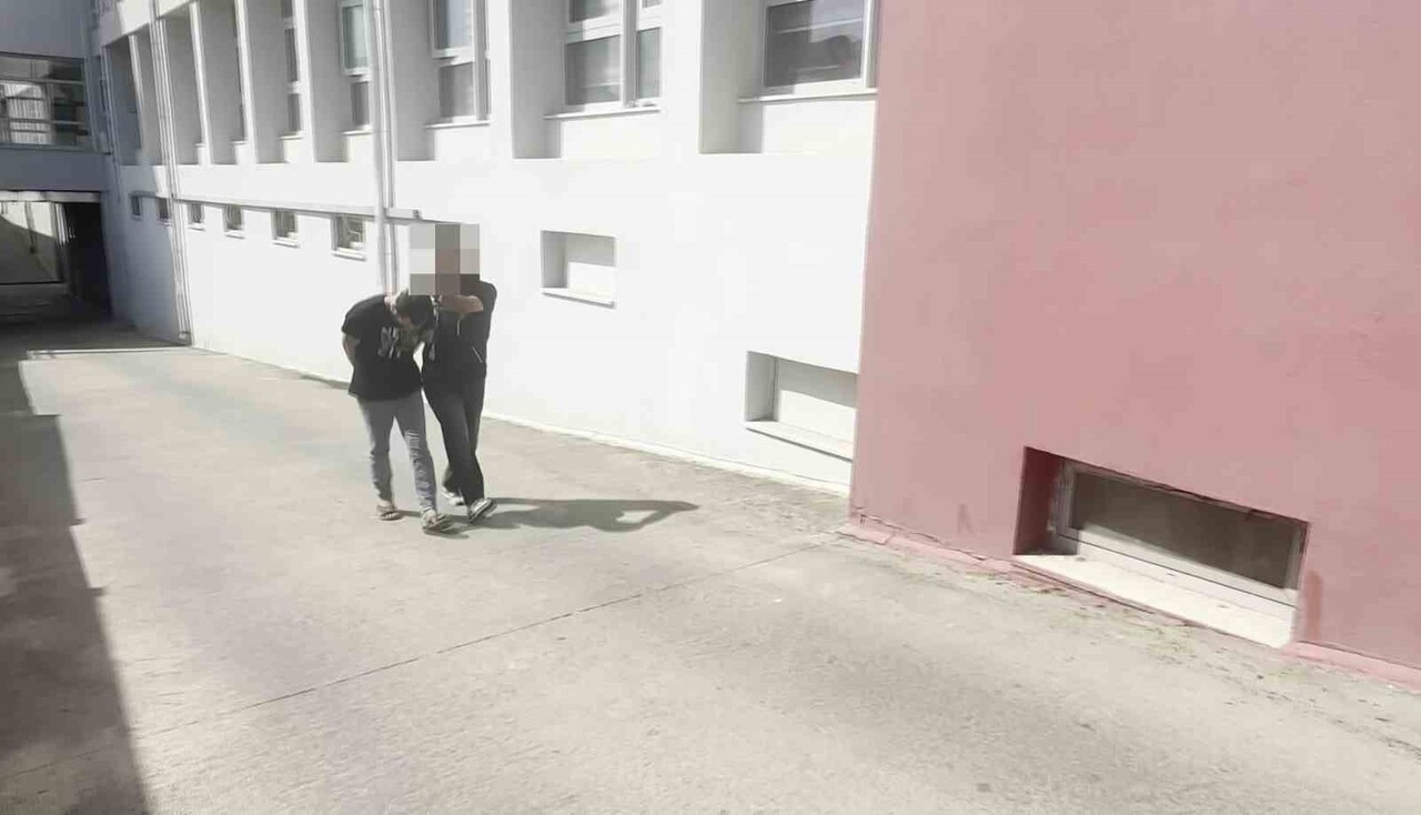 ADANA'DA UYUŞTURUCU MADDE TİCARETİ SUÇUNDAN KESİNLEŞMİŞ HAPİS CEZASI BULUNAN 39 KİŞİ...