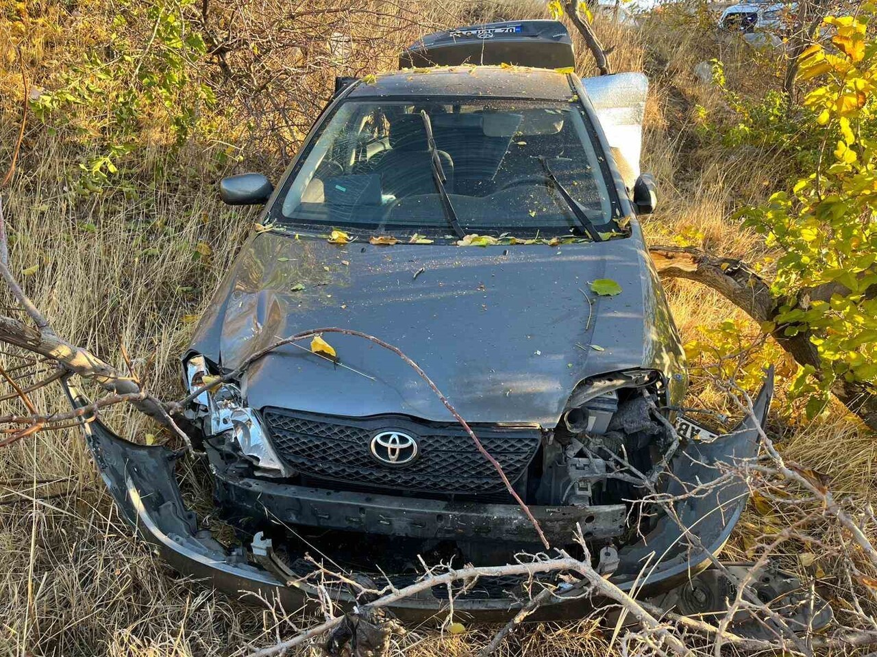ADIYAMAN'IN GÖLBAŞI İLÇESİNDE İKİ OTOMOBİLİN ÇARPIŞMASI SONUCU MEYDANA GELEN TRAFİK KAZASINDA 2...