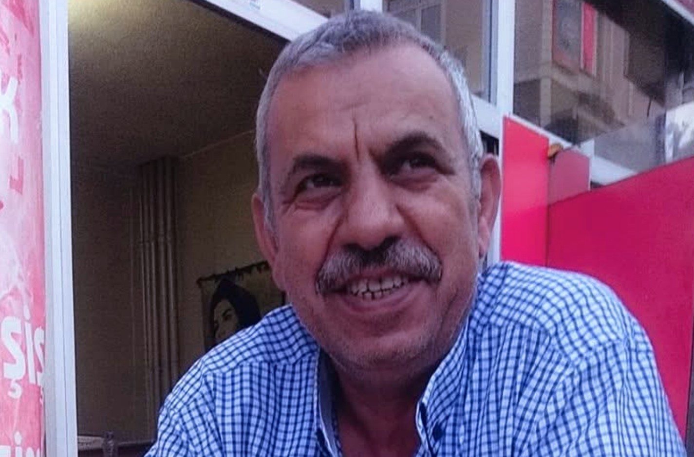 AĞRI’DA UZUN YILLARDIR ESNAFLIK YAPAN MEMET EMİN KARAMAN, İŞ YERİNDE GEÇİRDİĞİ KALP KRİZİ SONUCU...