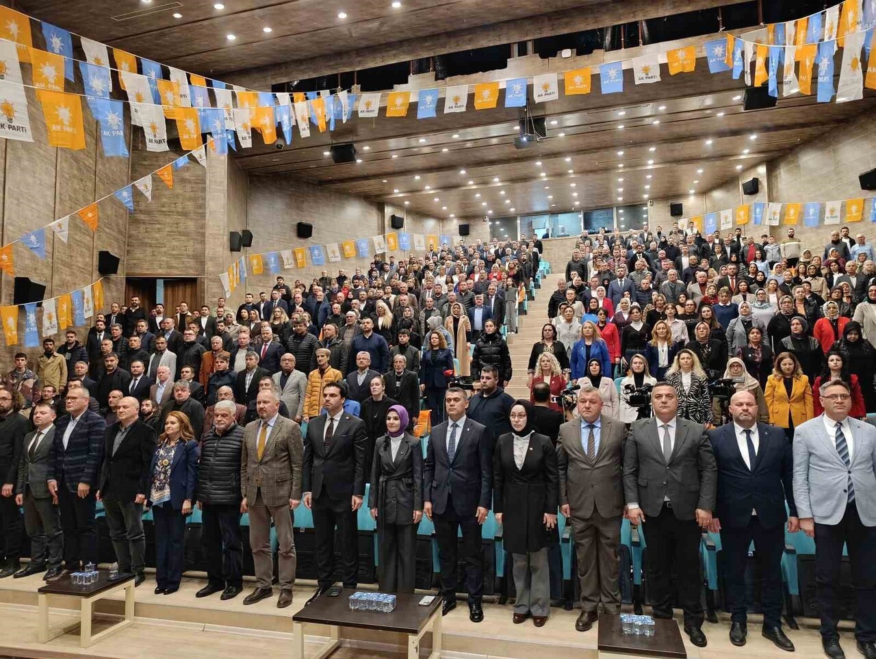 AİLE VE SOSYAL HİZMETLER BAKANI MAHİNUR ÖZDEMİR GÖKTAŞ, TEKİRDAĞ’DA KATILDIĞI AK PARTİ İL DANIŞMA...