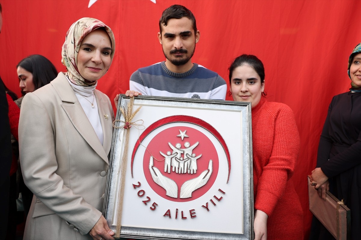 Aile ve Sosyal Hizmetler Bakanlığınca hayata geçirilen "Gelişim Geriliği Riski ve Engeli Olan...