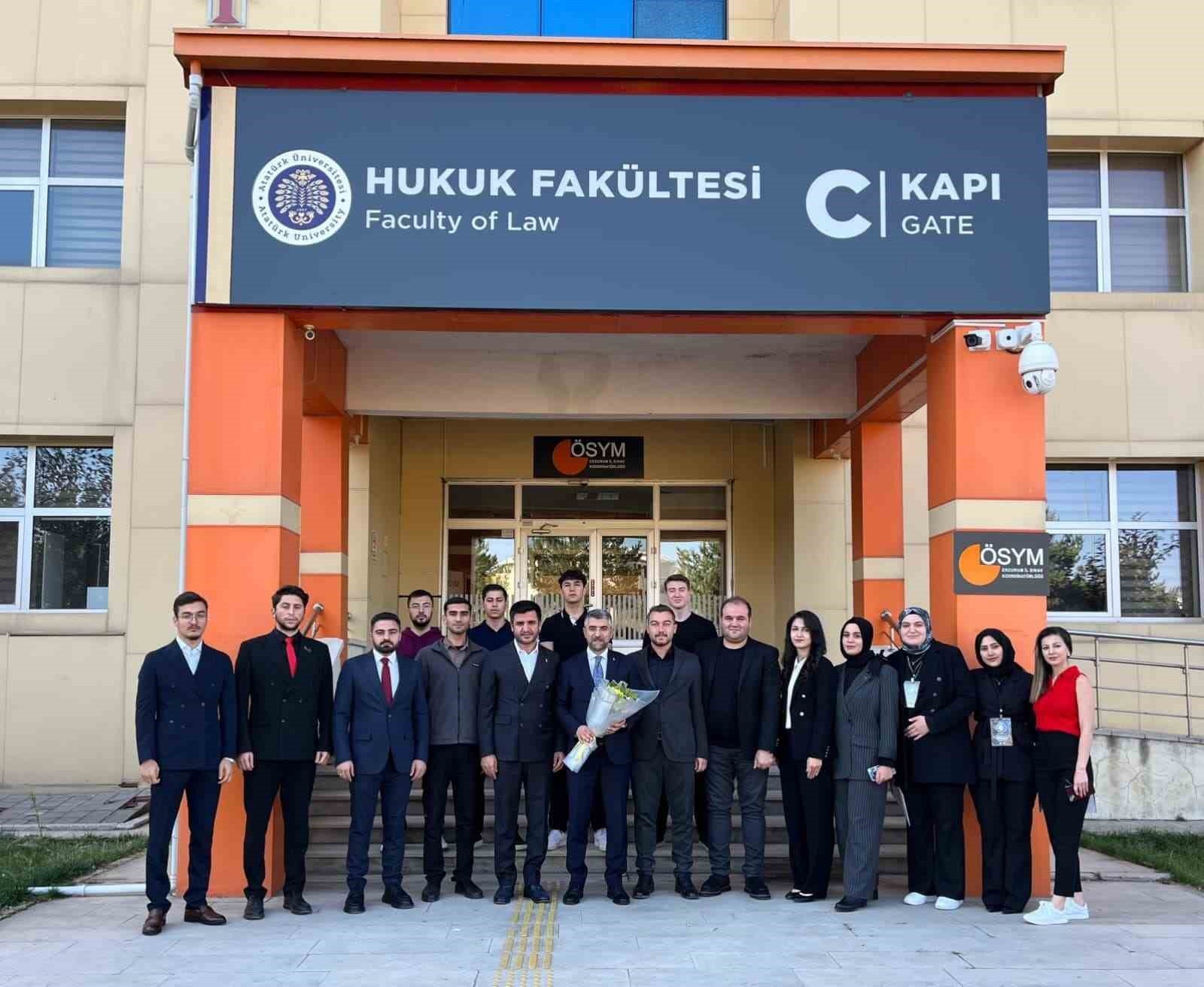 AK PARTİ ERZURUM İL BAŞKANI AV. İBRAHİM KÜÇÜKOĞLU, ATATÜRK ÜNİVERSİTESİ HUKUK FAKÜLTESİ’Nİ ZİYARET...