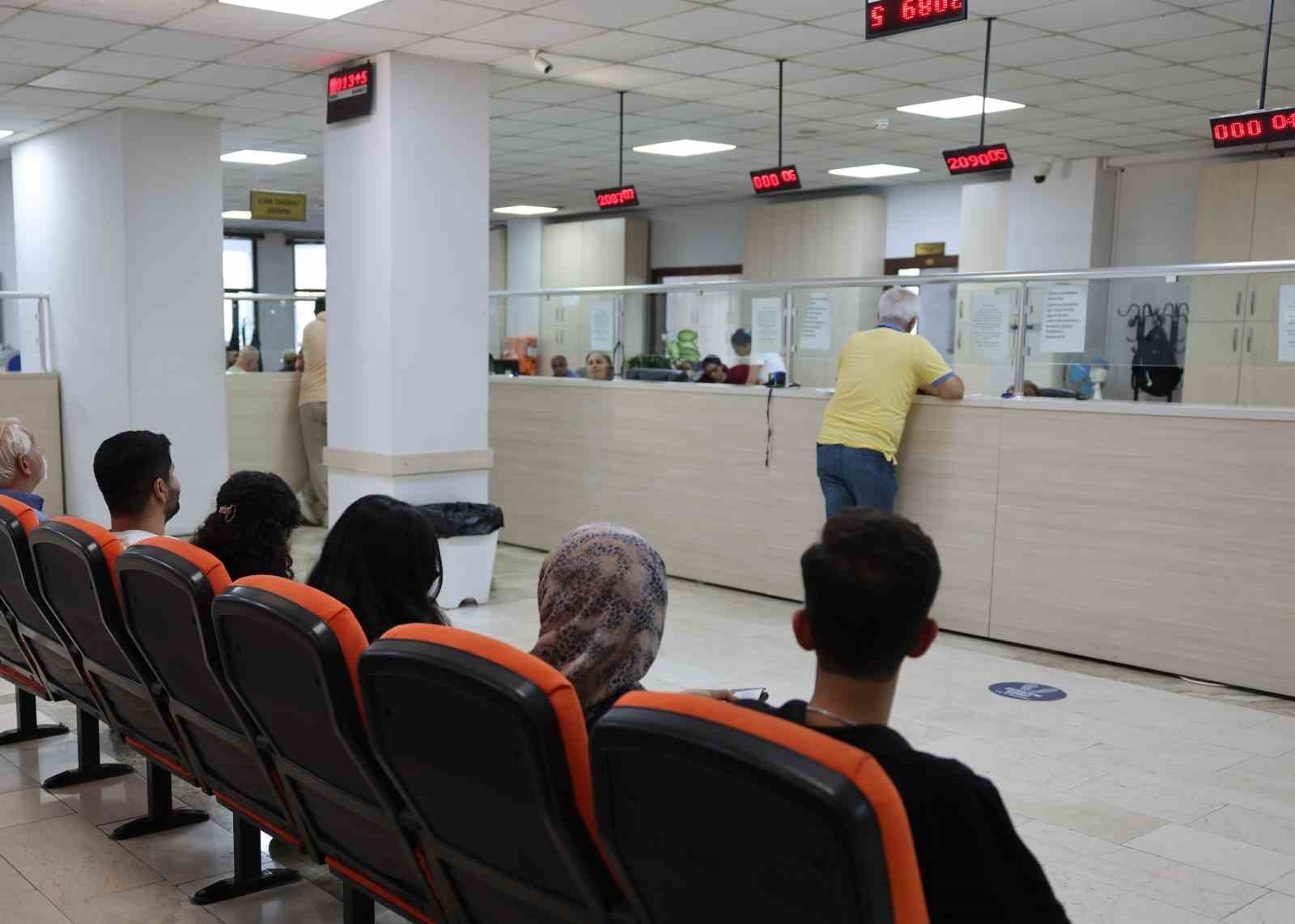 AKDENİZ BELEDİYESİ, EMLAK, ÇEVRE TEMİZLİK VE İLAN REKLAM VERGİLERİNİN İKİNCİ TAKSİT ÖDEME...