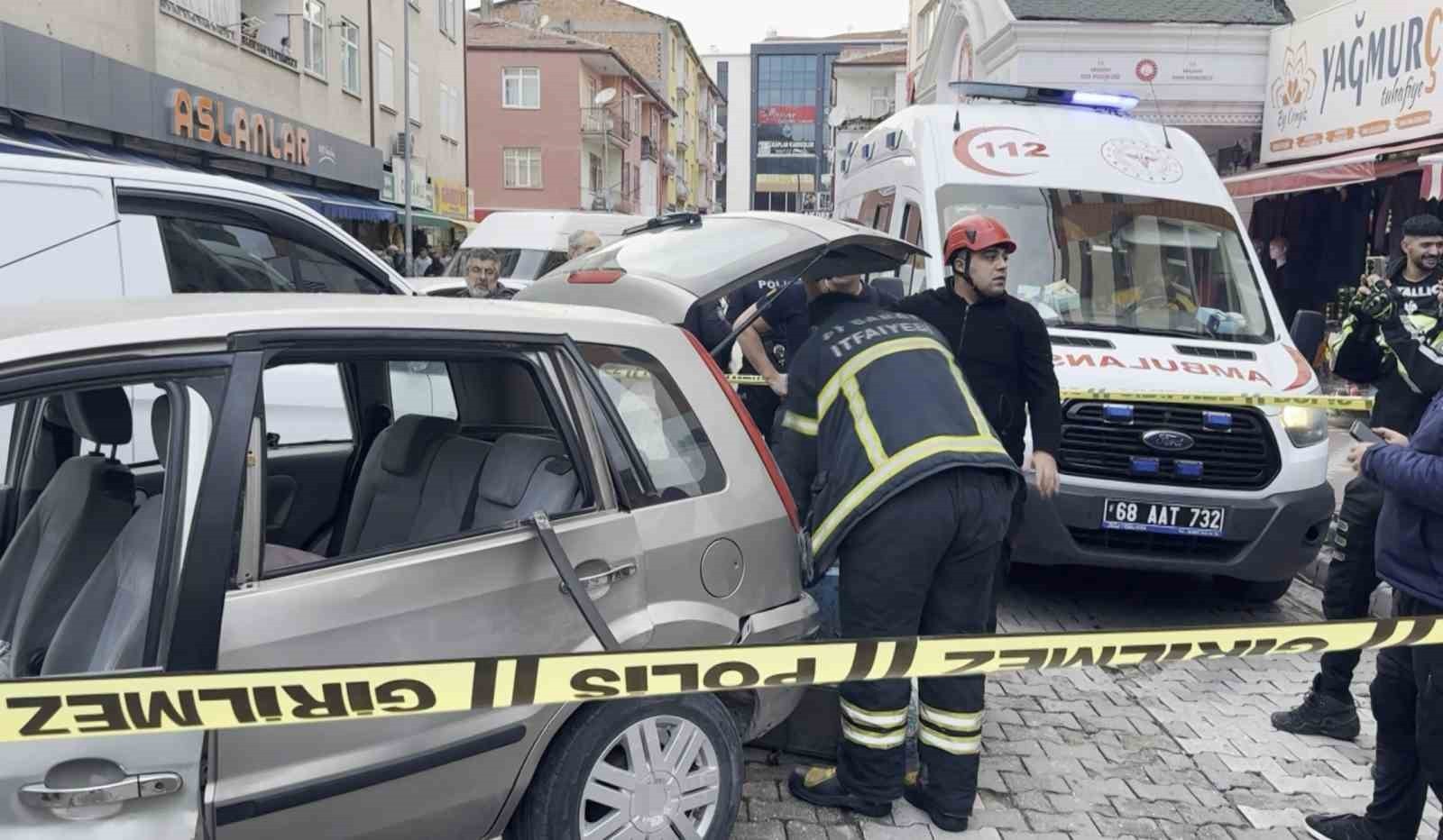 AKSARAY’DA ARACIN BAGAJINDA BULUNAN PİKNİK TÜPÜNÜN GAZ KAÇIRMASI SONUCU PATLAMA MEYDANA GELDİ....