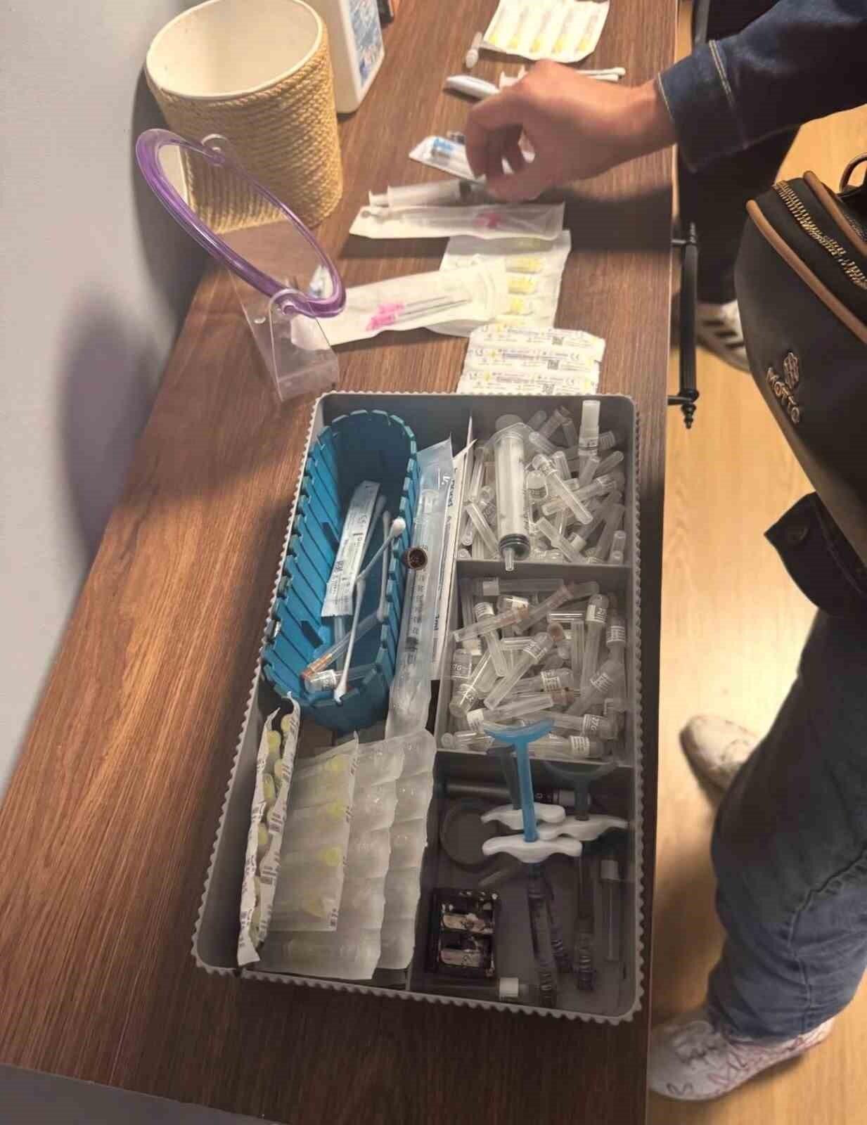 ALANYA İLÇE SAĞLIK MÜDÜRLÜĞÜ EKİPLERİ, EMNİYET MÜDÜRLÜĞÜ İLE BİRLİKTE ŞEKERHANE MAHALLESİ’NDE...