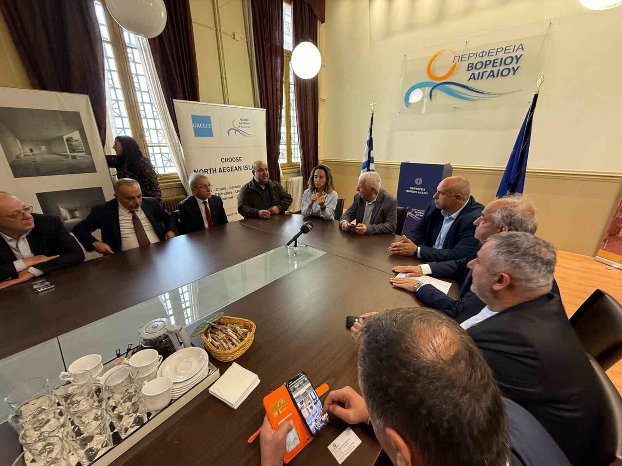 ALİAPORT DENİZ YOLCU İSKELESİ'NDEN MİDİLLİ'YE İLK SEFER ALİAĞA BELEDİYE BAŞKAN YARDIMCILARI...