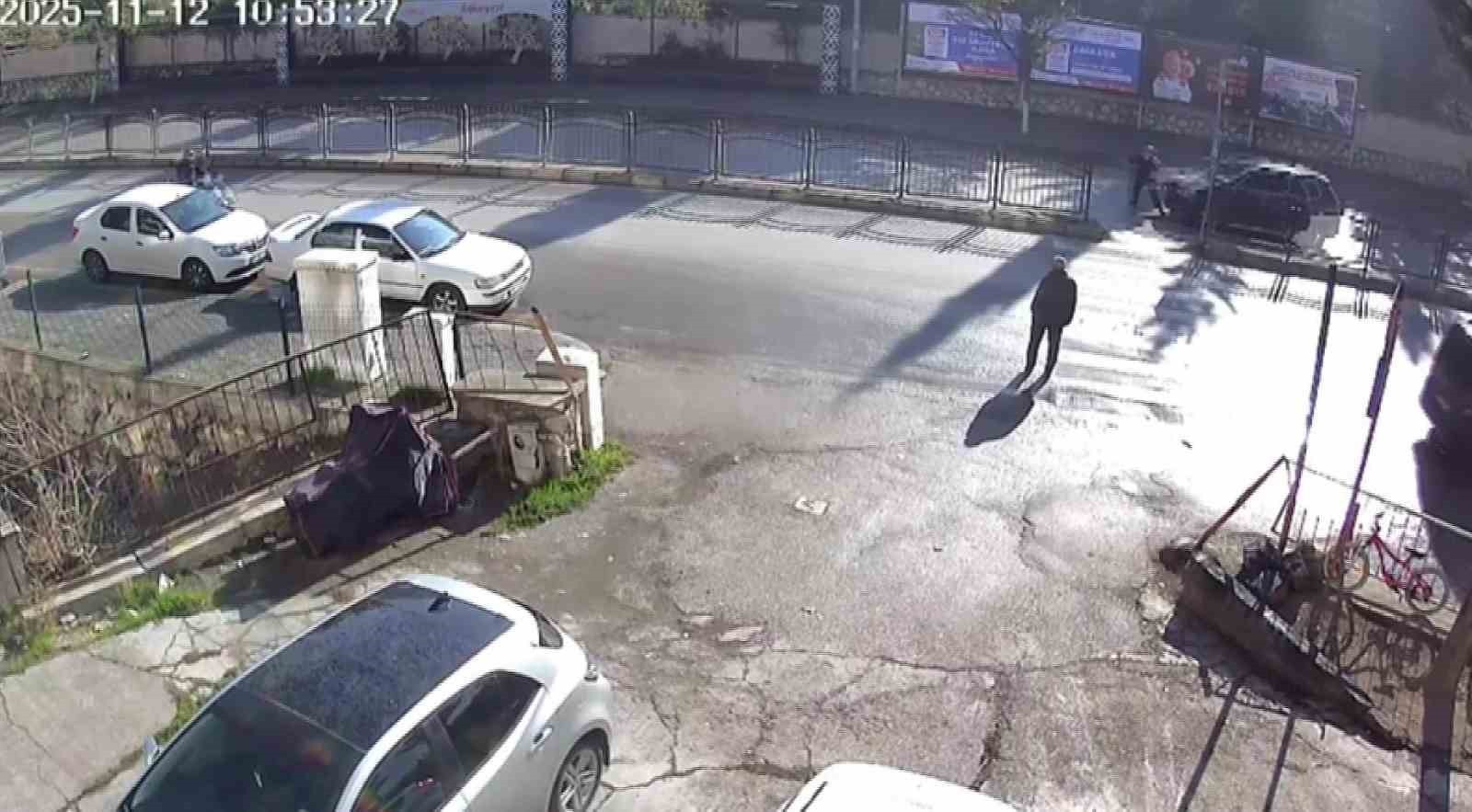 AMASYA’DA BİR YAYA GEÇİDİNİN ÜZERİNDE 5 GÜN ARAYLA YAŞANAN 2 FECİ KAZA KAMERA YANSIDI. ‘ÖNCELİK...