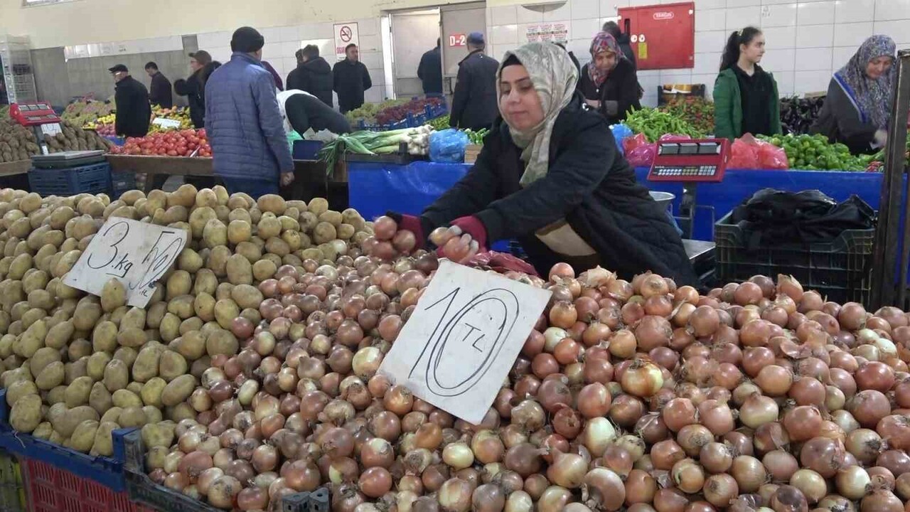 AMASYA ÜNİVERSİTESİ SABUNCUOĞLU ŞEREFEDDİN SAĞLIK HİZMETLERİ MESLEK YÜKSEKOKULU ÇOCUK GELİŞİMİ...