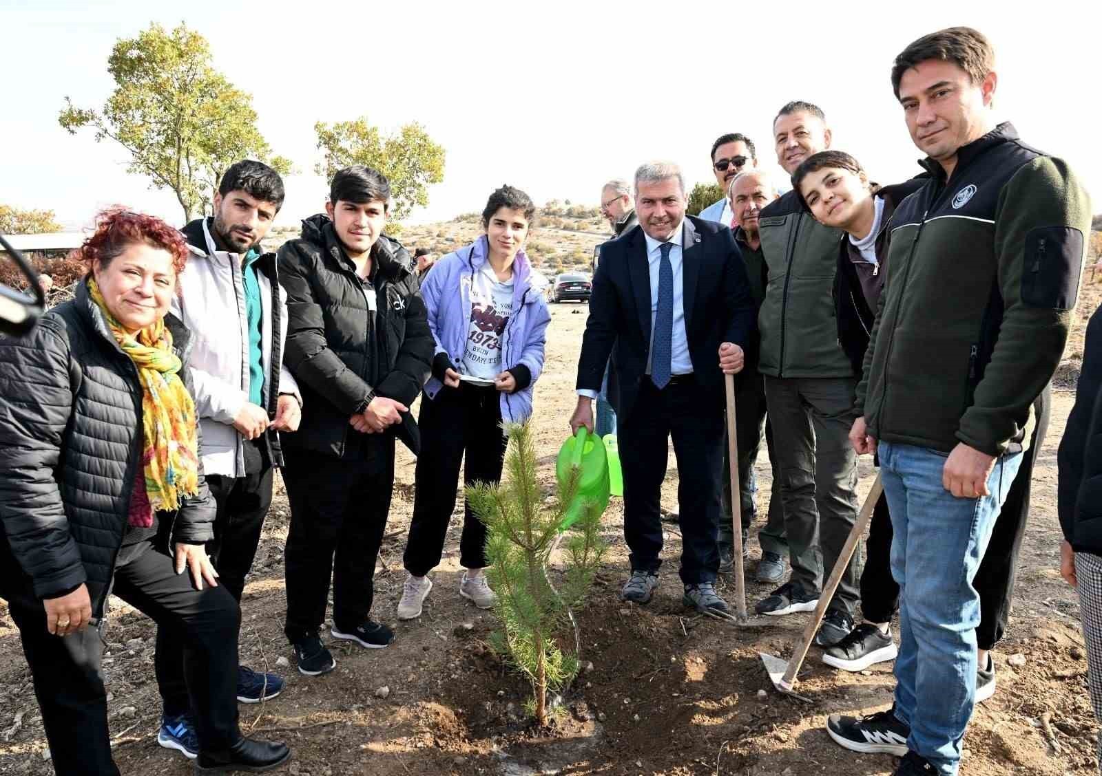 ANADOLU ÜNİVERSİTESİ ENGELLİLER ENTEGRE YÜKSEKOKULU (EEYO) TARAFINDAN DÜZENLENEN ‘YUNUS’UN...