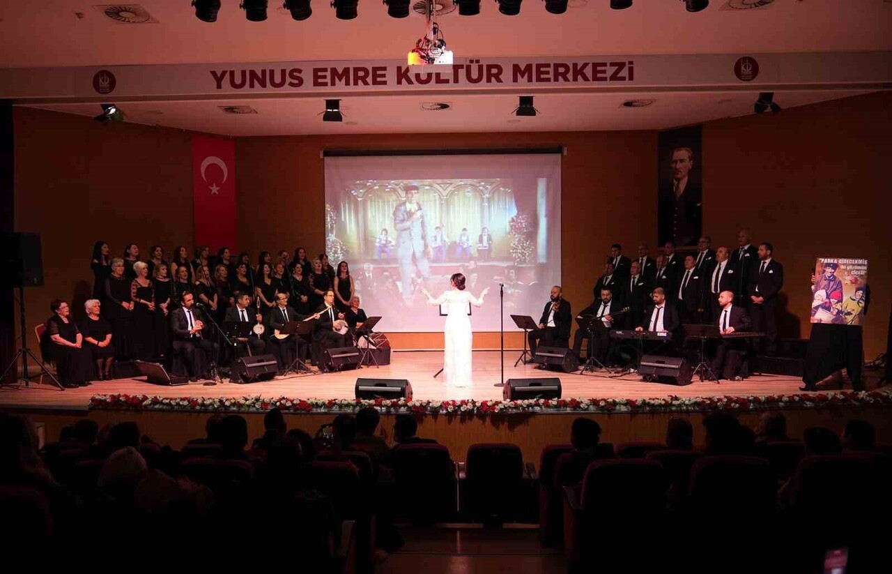 ANKARA'NIN KEÇİÖREN İLÇESİNDE, ASKERİ KARGO UÇAĞININ DÜŞMESİ NEDENİYLE 11 KASIM'DAKİ KEMAL SUNAL...