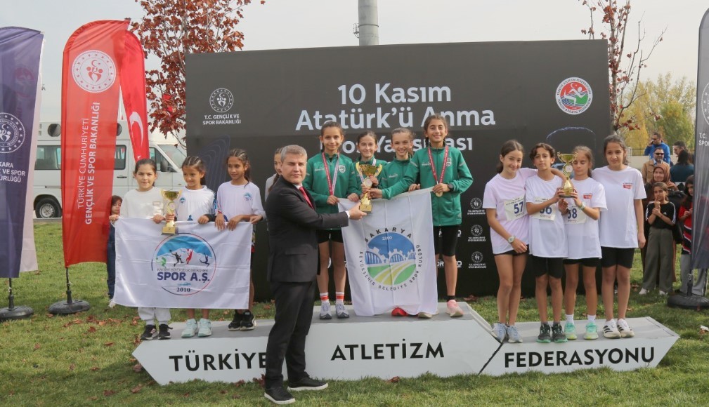 ANKARA’DA DÜZENLENEN 10 KASIM ATATÜRK’Ü ANMA TÜRKİYE ŞAMPİYONASI’NDA KAYSERİ SPOR A.Ş. ATLETLERİ...