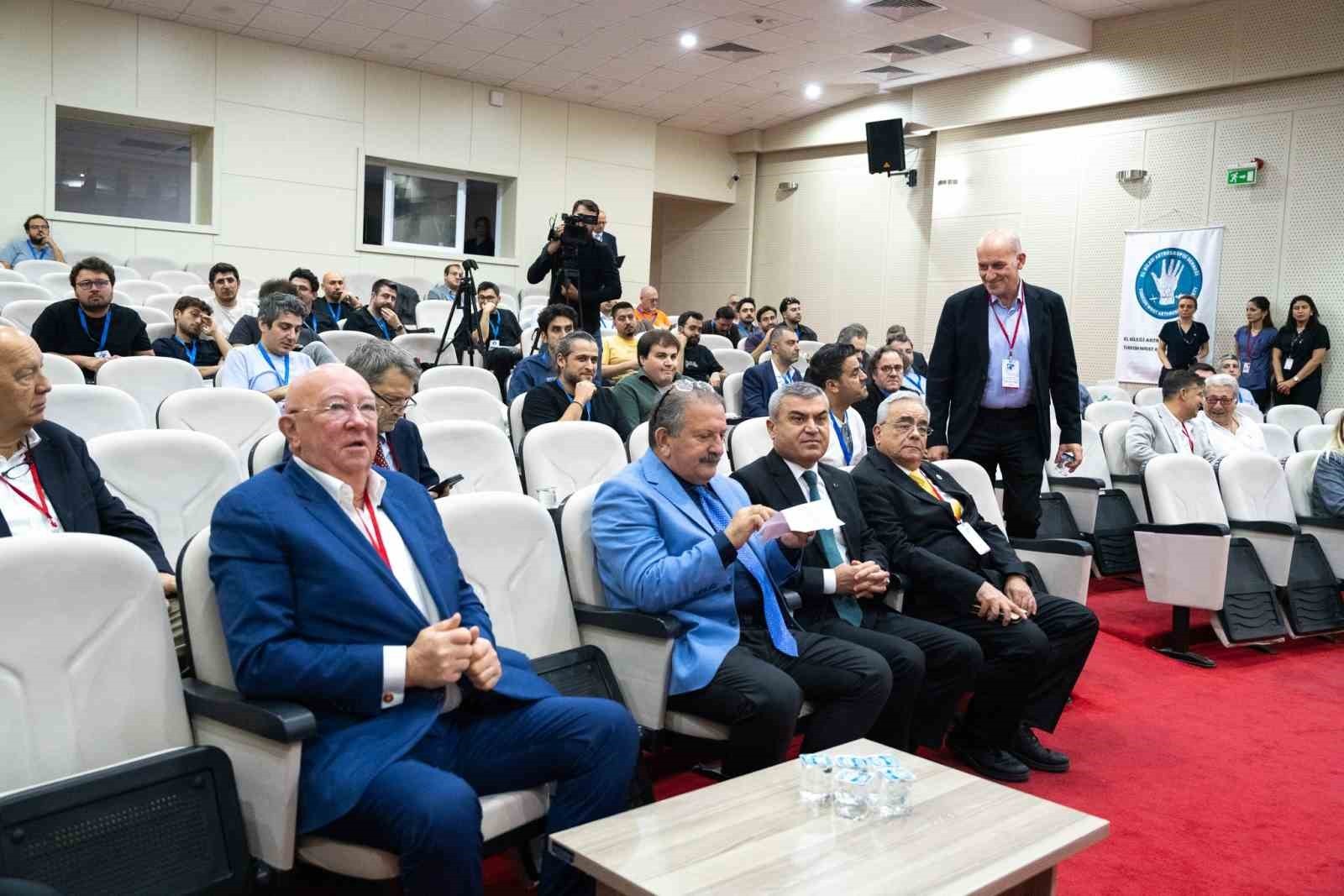 ANTALYA KEPEZ DEVLET HASTANESİ’NDE DÜZENLENEN “10. IWAS EL BİLEĞİ ARTROSKOPİ KURSU VE 1. EL BİLEĞİ...