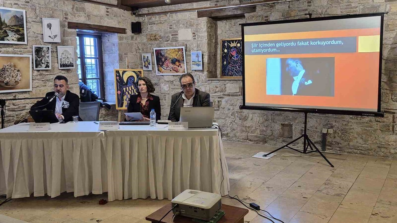 ‘AŞIK VEYSEL’ KUŞADASI’NDA ANILDI