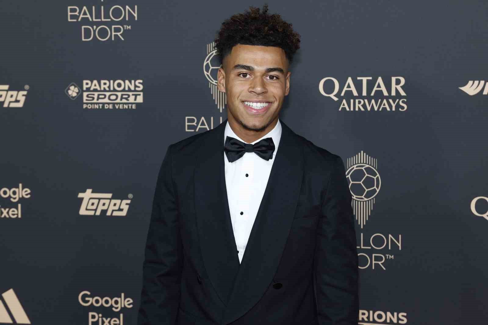 AVRUPA'DA FORMA GİYEN 21 YAŞ ALTI EN İYİ GENÇ OYUNCUYA VERİLEN GOLDEN BOY ÖDÜLÜNÜ, PSG'DEN DESİRE...