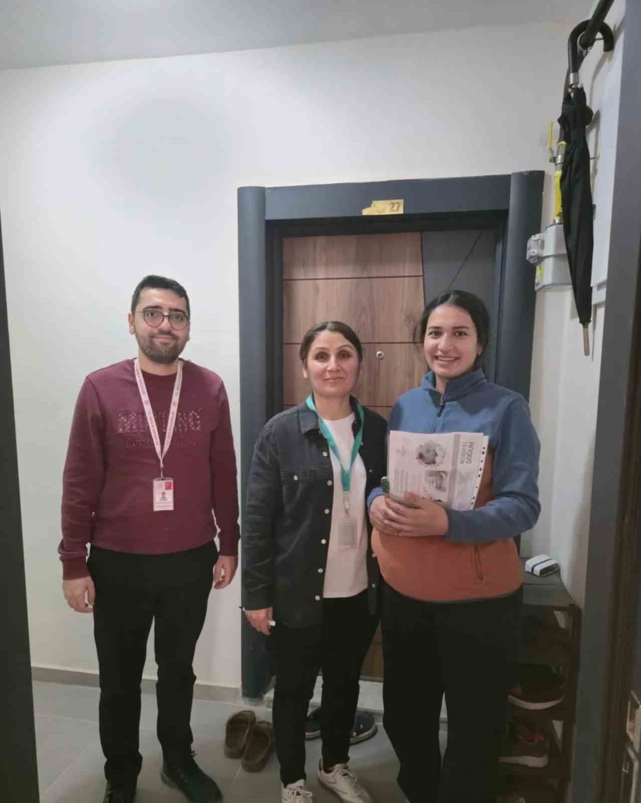 AYDIN'IN NAZİLLİ İLÇESİNDE ANNE ADAYLARI, DOĞUMA HAZIRLIK SÜRECİNDE BİLGİLENDİRİLEREK “HER GEBEYE...