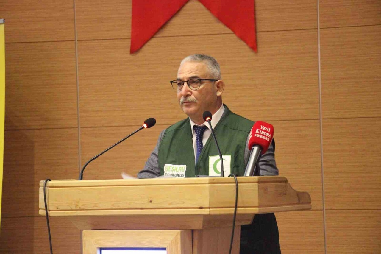 AYDIN İL JANDARMA KOMUTANLIĞI VE YEŞİLAY AYDIN ŞUBESİ İŞ BİRLİĞİYLE GENÇLERİN ŞİDDETSİZ...