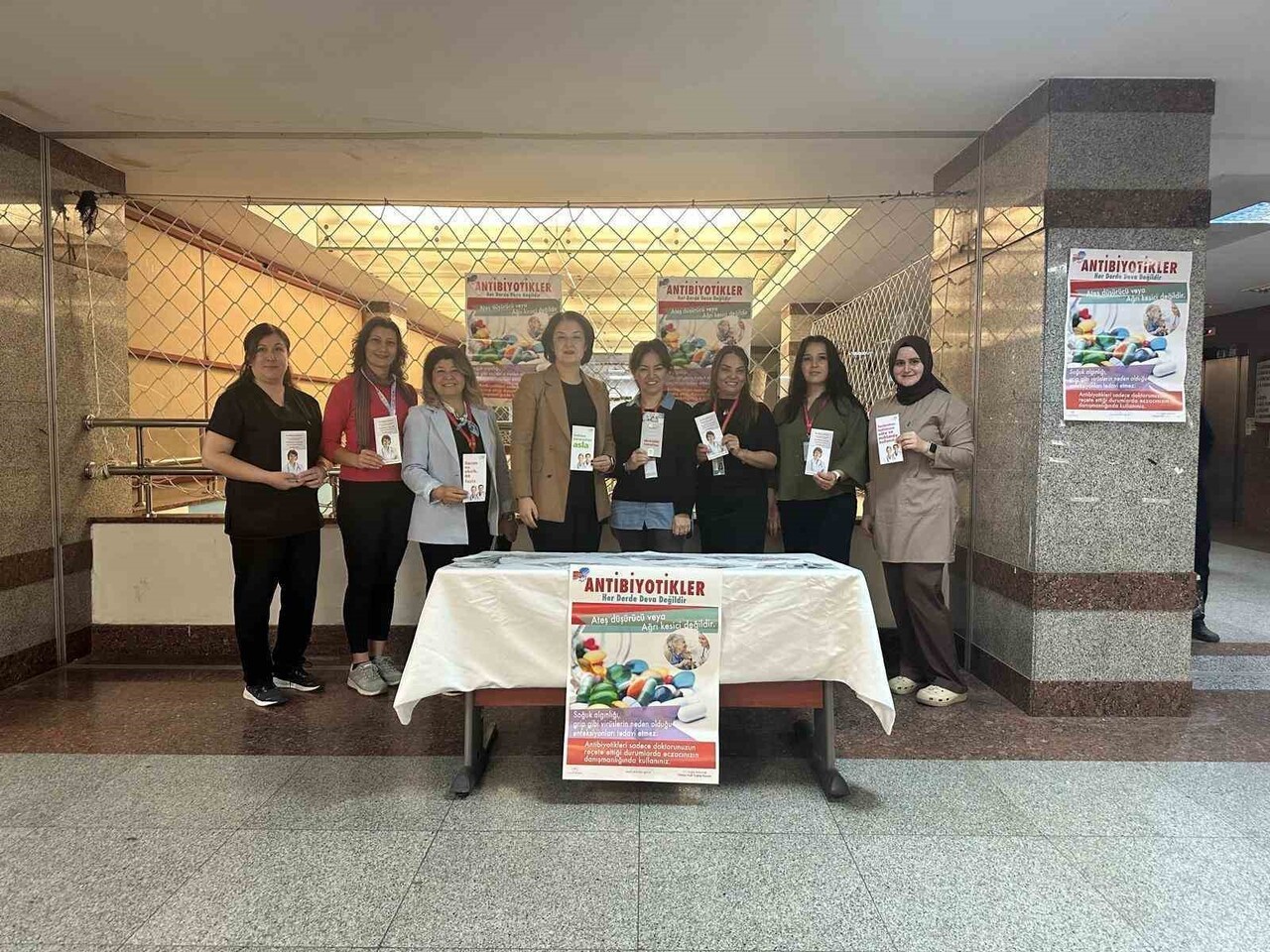 AYDIN’IN EFELER İLÇESİNDE, DÜNYA ANTİMİKROBİYAL FARKINDALIK HAFTASI KAPSAMINDA KURULAN...