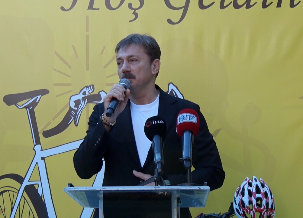 BAHÇELİEVLER BELEDİYESİ TARAFINDAN DÜZENLENEN 36. BİSİKLET DAĞITIM TÖRENİ’NDE ÇEKİLİŞE KATILAN 100...