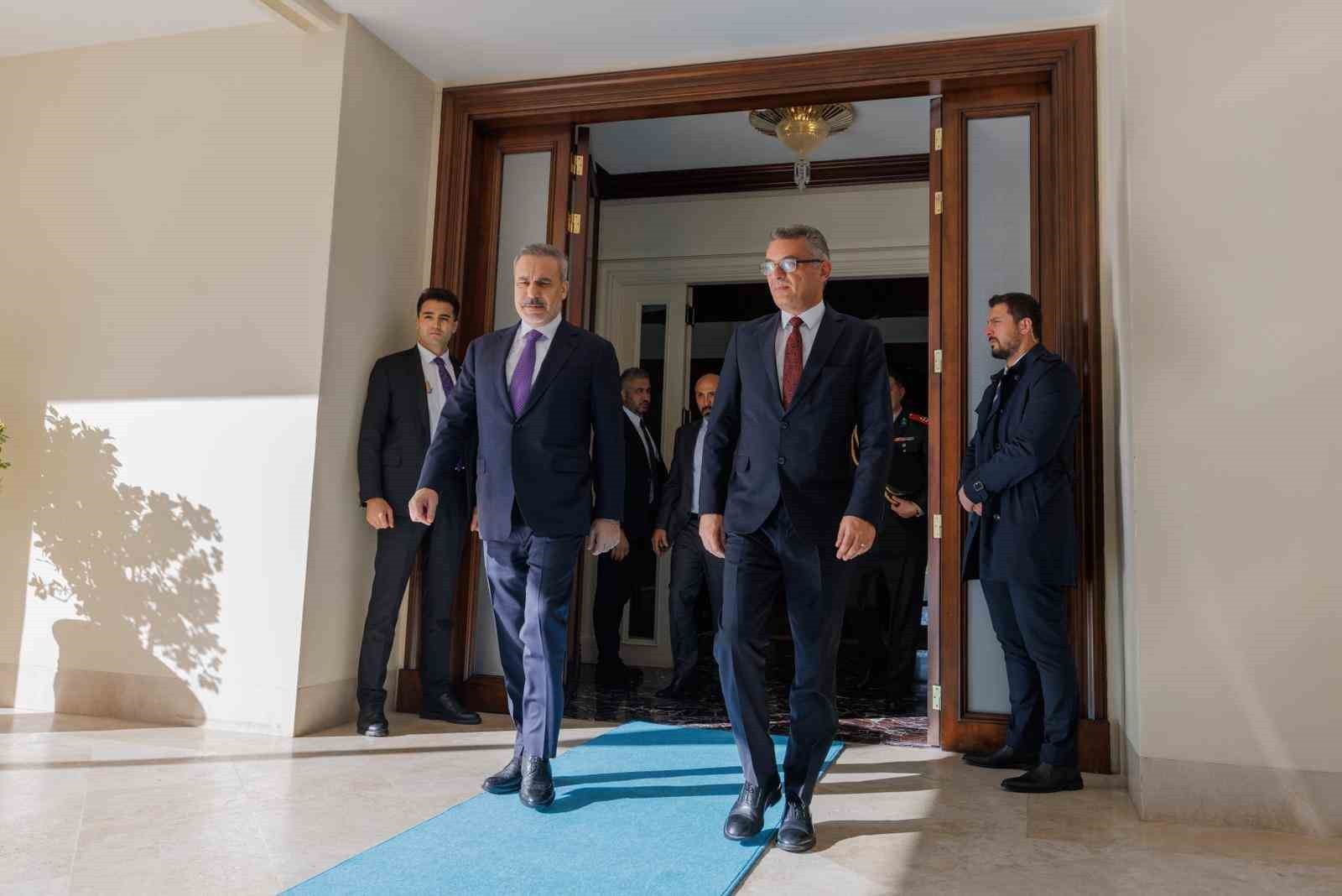 BAKAN FİDAN, KUZEY KIBRIS TÜRK CUMHURİYETİ (KKTC) CUMHURBAŞKANI ERHÜMAN İLE BİR ARAYA...