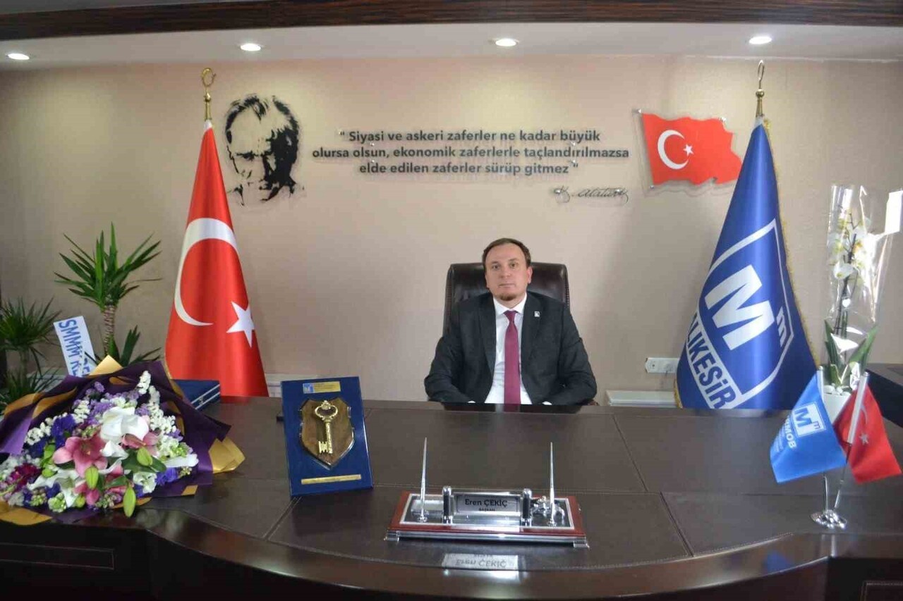 BALIKESİR SERBEST MUHASEBECİ MALİ MÜŞAVİRLER ODASI BAŞKANI EREN ÇEKİÇ