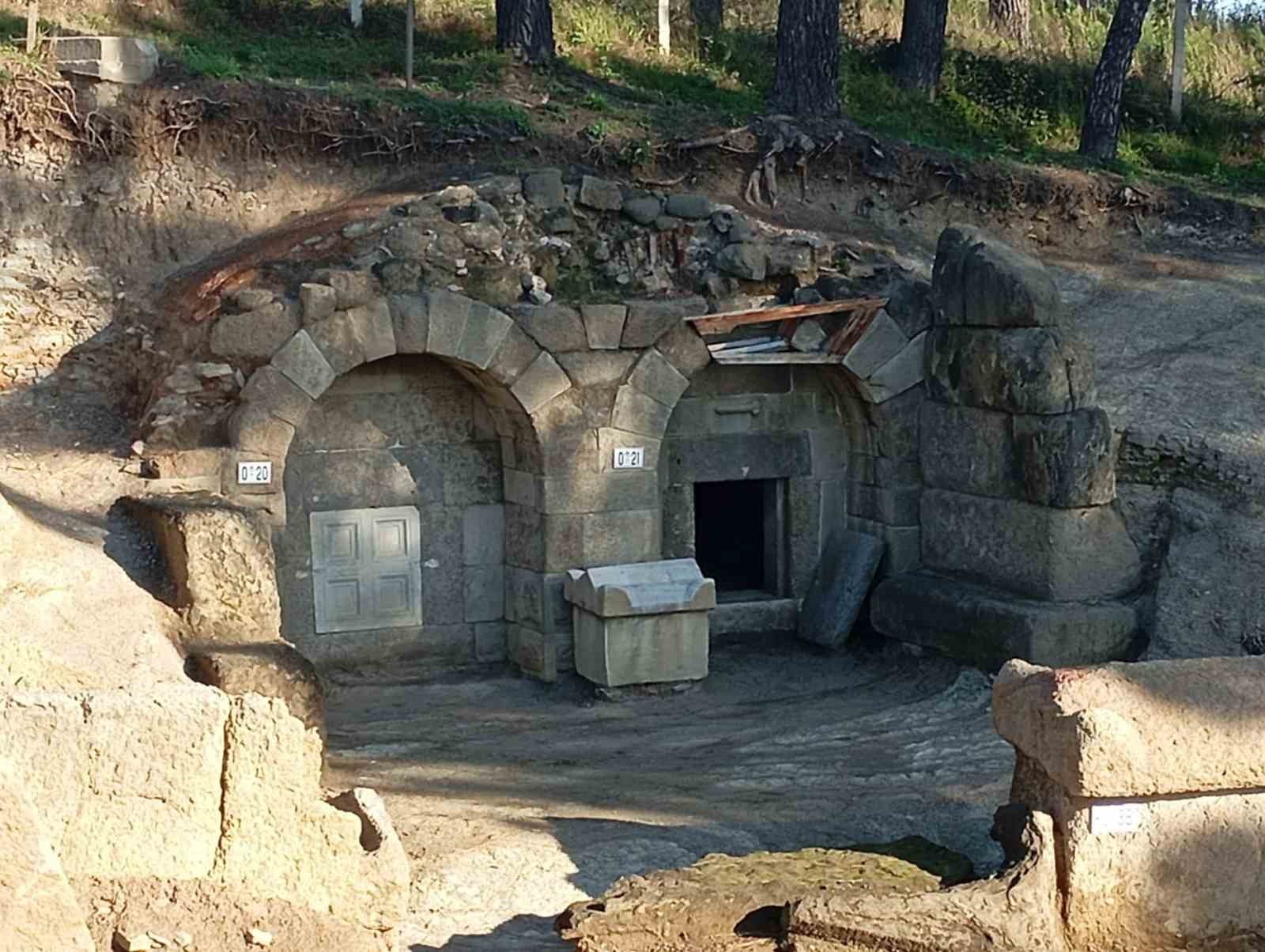 BARÜ BÖLGENİN ARKEOLOJİK GELİŞİMİNE KATKI SUNACAK ÇALIŞMALARA DEVAM EDİYOR