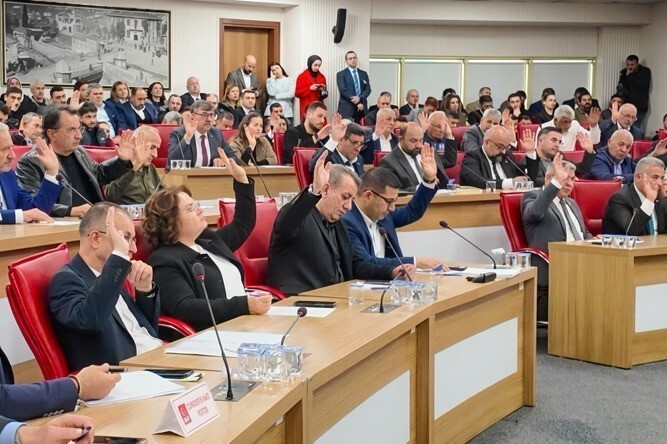 BAŞKAN GÜNEL: 'MEZARLIK VE DEFİN HİZMETLERİ ZATEN ANA GÖREVLERİYDİ'