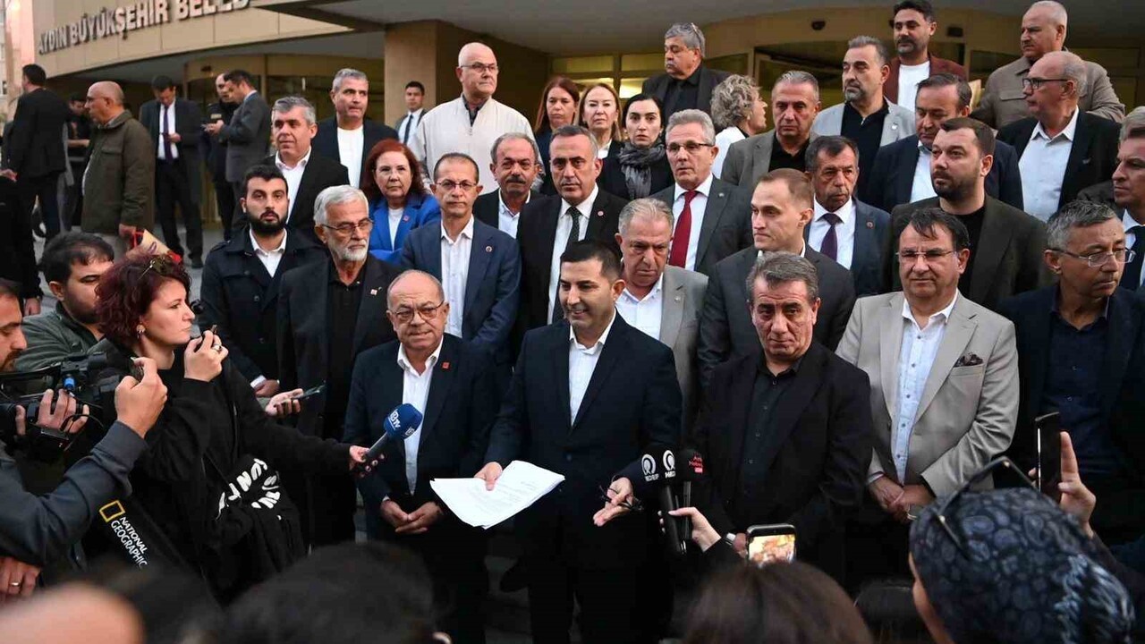 BAŞKAN ÖMER GÜNEL: AYDIN'DA HİZMETİN ÖNÜNDEKİ TEK ENGEL ÇERÇİOĞLU'