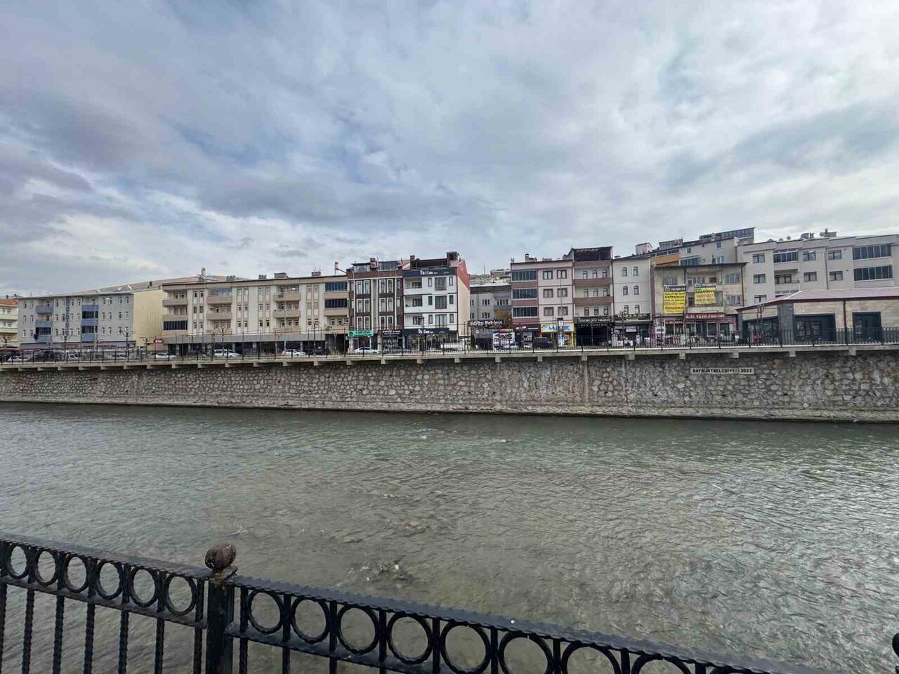 BAYBURT KENT KONSEYİ’NDEN TABELA KİRLİLİĞİNE ‘KENT ESTETİĞİ' ÖNERİSİ