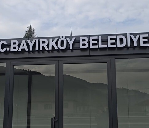 BAYIRKÖY’DE YENİ NESİL DURAK HİZMETİ BAŞLADI